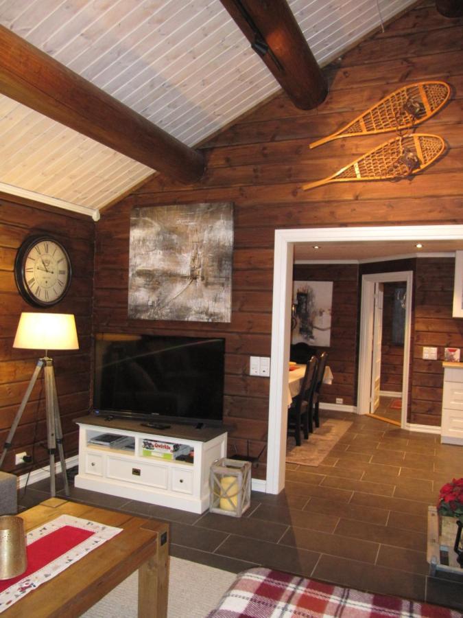 Malangen Lodge Mestervik Buitenkant foto
