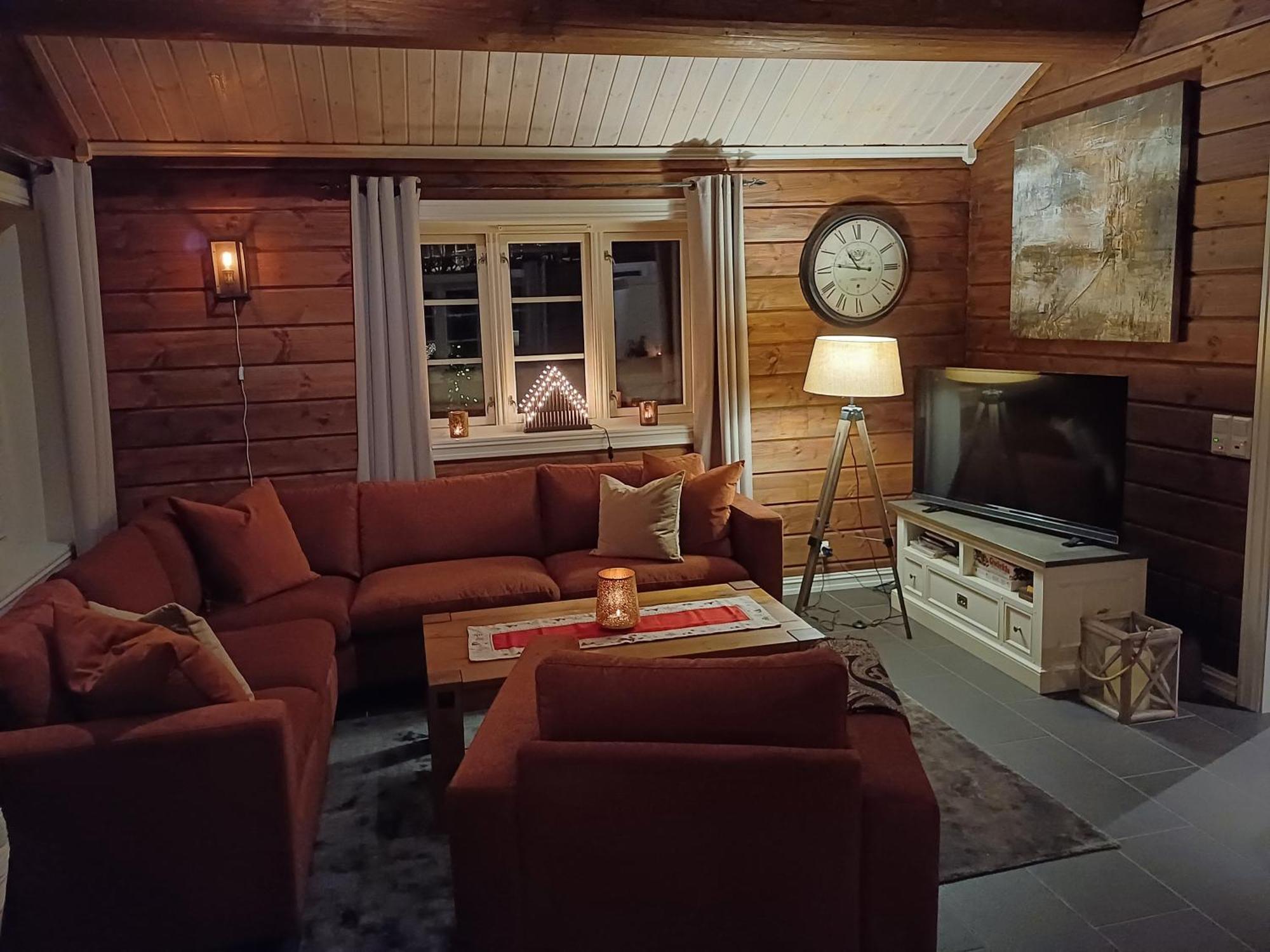 Malangen Lodge Mestervik Buitenkant foto