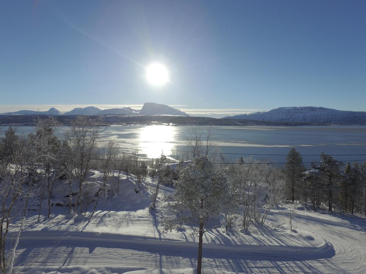 Malangen Lodge Mestervik Buitenkant foto